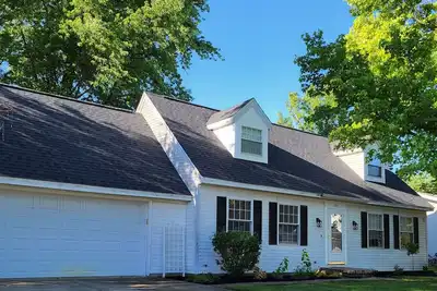 Image de Cozy 3 bedroom home! Located in the heart of Arthur, Illinois