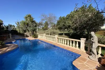 Image de Stunning Villa with Private Heated Pool & Terrace Jac3