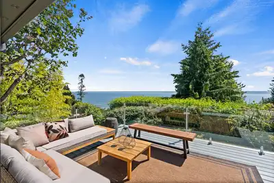 Image de Sunrise Oasis | Water View | Family & Dog friendly