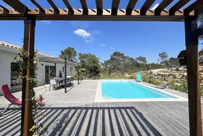 Image de Paisible villa avec piscine proche du Pic Saint-Loup