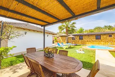 Image de Cubo's Casita Rural Haro / wifi gratuit / piscine privée