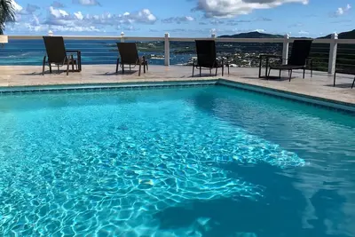 Image de Charming 1 Bedroom: Bougainvillea Suite