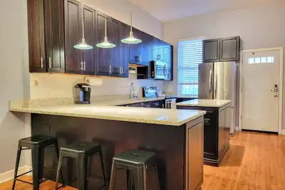 Image de 23rd St - Modern 2 Bedroom with Parking - near McCormick Place, Chinatown