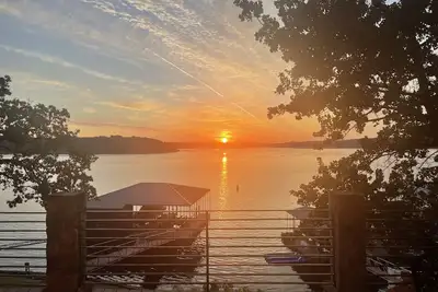 Image de Waterfront Home with Million Dollar Views on Duck Creek