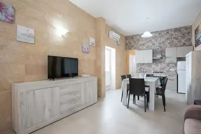 Bea Apartment | 2 bedrooms house, wifi, a/c