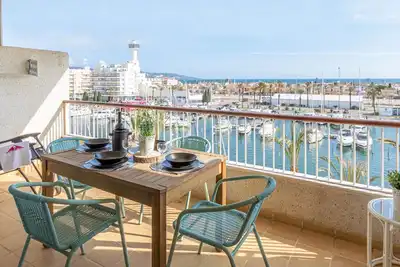 Image de 0162-Port Grec Appartement avec vue sur canal et mer