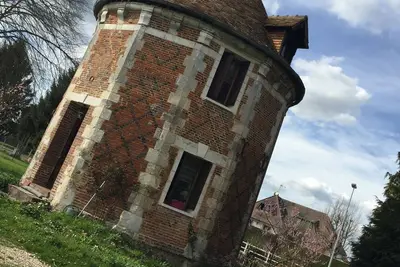 Image de Pigeonnier avec jacuzzi privatif