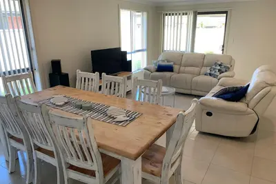 Image de Wallow in Wallaroo on the Copper Coast. Relax with family and friends