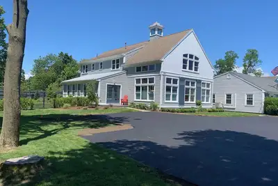 Image de Near Falmouth Heights Beach. Great for large groups! Create Cape Cod memories!