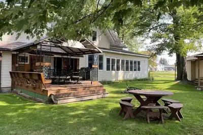 Image de Charming Cecil Cottage Next To Landing!