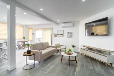 Image de Ocean and city View of the lovely Ensenada, Baja California