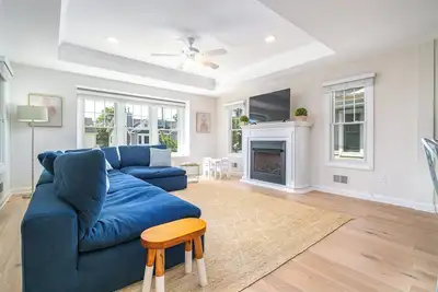 Image de New Airy 4br. Walk to the beach & bay