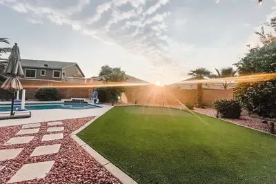 Image de Beautiful home in Surprise. Close to Stadium, Tennis, & Golf 🌵☀️