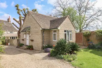 Image de Straw Cottage, romantic, with a garden in Cricklade