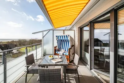 Image de Haus Strandläufer - vacation apartment for 2 people on the North Sea dike