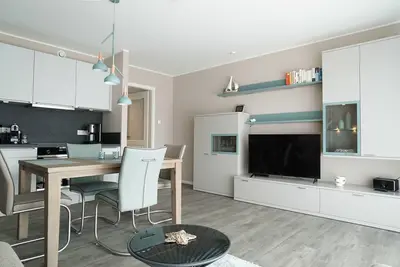 Image de Haus Strandläufer- vacation apartment for 2 people on the North Sea dike
