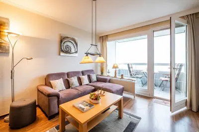 Image de Fantastic sea view! Vacation apartment for 2 people in the Büsum high-rise building