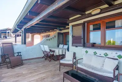 Image de Appartement 'La Terrazza sul Mare' avec vue sur la mer, terrasse et Wi-Fi