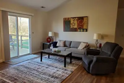 Image de Relaxing Home 7 miles to Downtown and Purdue