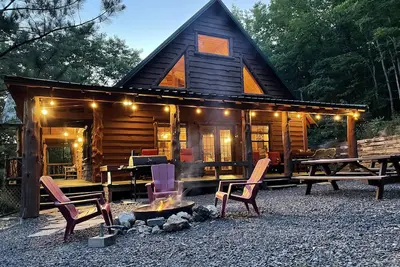 Image de Ride to the trails from this secluded Luxury Cabin in Wolfpen Gap-Bear Mountain