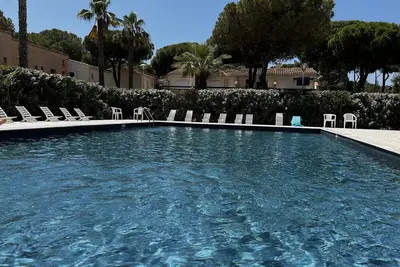 Image de Bel Appartement Climatise Dans Une Residence Avec Piscine