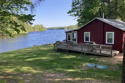 Image de Waterfront cabin with 200 ft of flat waterfont