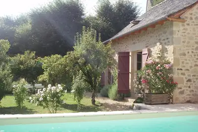 Image de Gite de charme dans petit village avec piscine