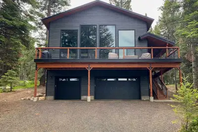 Image de Sled Hill & Hot Tub Access: McCall Family Cabin!