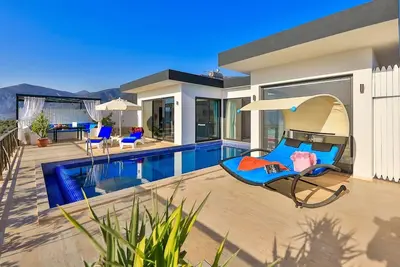 Lavantin Romantic 1 bedroom Villa & Private Pool
