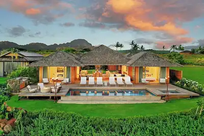 Image de Hale Nani: New Poipu Villa- Pool/Spa + Ocean Views