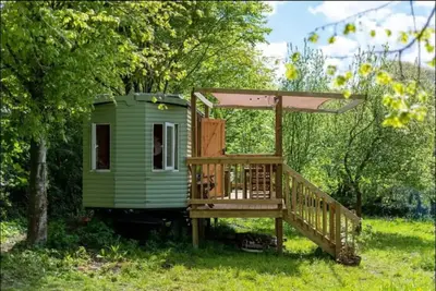 Secluded Shepherds Hut Glamping in Hidden Apple Orchard