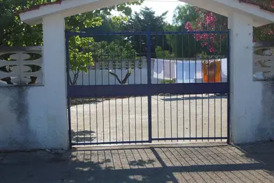 Image de Natura incontaminata e storia ti aspettano a Le Casette di Lizzano