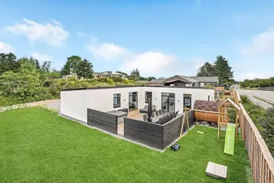 Image de Belle maison à Ebeltoft avec sauna
