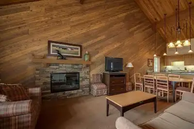 Image de Best Location and layout at 7th Mountain 1024 Sf 2 Bed/2 Bath - Pet Friendly