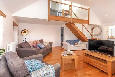 Image de 3 chambres à coucher à Llanrhian