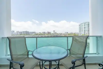 Image de Condado Lagoon Villas/Connected Bayfront Studios w/views, kitchen/washer/dryer