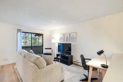 Image de Marvelous townhome close to major employers in Poulsbo Wa