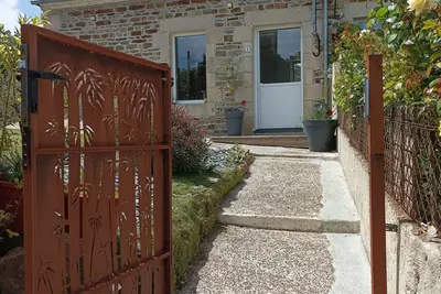 Image de Ty Bihan Lézard - Maison avec jardin au calme proche du bourg, plage et du port