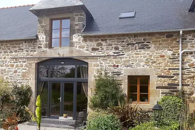 Image de Luxury, spacious 3 bed converted Coach house. 10kms from the coast!