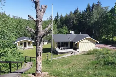 Image de 2022 completely renovated house in typical Swedish quiet location