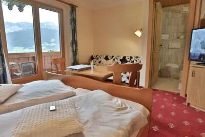 Image de Double room with shower, Wc (from 3 nights) - Rosspointnerhof
