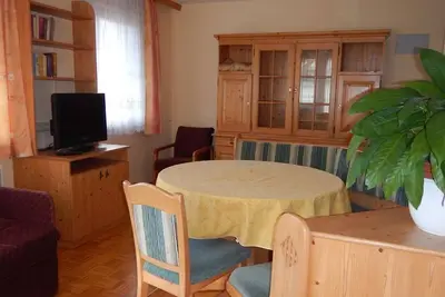 Image de Ferienwohnungen Rojer - Apartment/living room/bedroom/shower, Wc