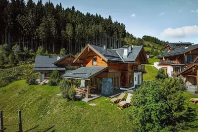 Alpine hut \"Erzherzog Johann\" - Almdorf Reiteralm