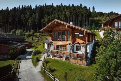 Mountain hut \"Bergbaron\" - Almdorf Reiteralm