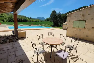 Image de 3 bedroom private vacation home in aouste-sur-sye