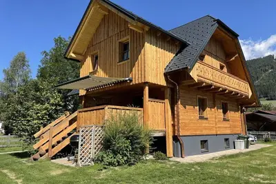 Bergerlodge - Holiday home/4 bedrooms + 4x shower, Wc