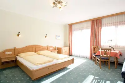 Apartment Bergkönig - Hotel Garni Hochwurzen