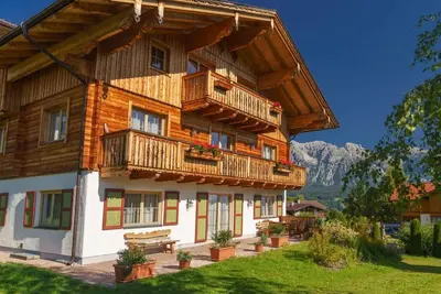 Appartementhaus Hochwurzen - Apartment/2 Schlafräume/dusche, Wc