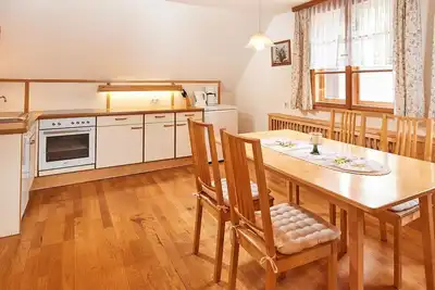 Image de Stoder - App. with 2 bedrooms; shower, Wc - Abenteuerhof Schiefer