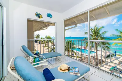 Image de Beach Living at Discovery Point Club